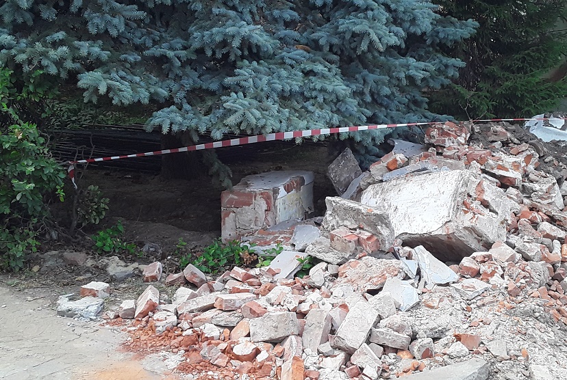 Разруха в Верхнем городском саду